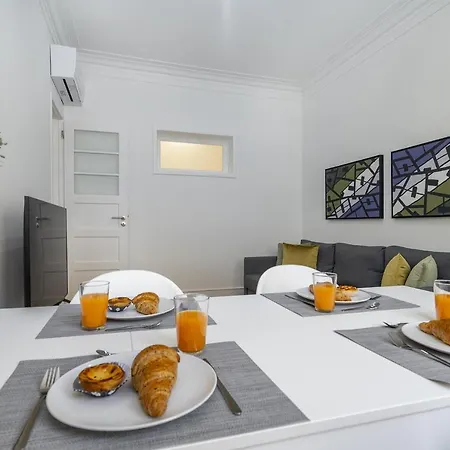 Whome Hideaway Family #2 *